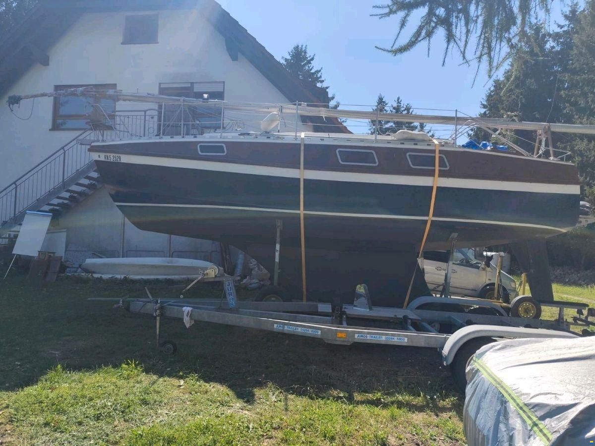 AL Custom Werftbau-Yacht