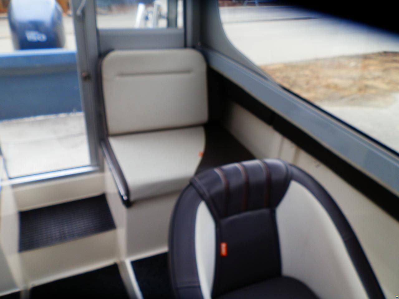 Buster XXL Cabin