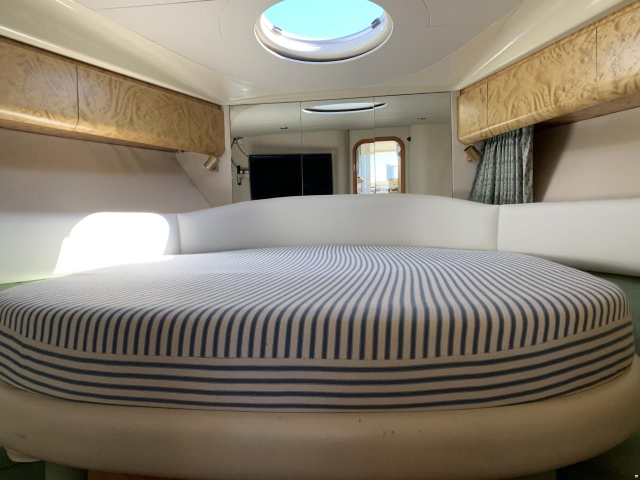 Princess 34 Flybridge