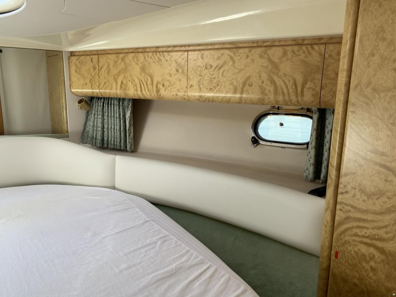 Princess 34 Flybridge