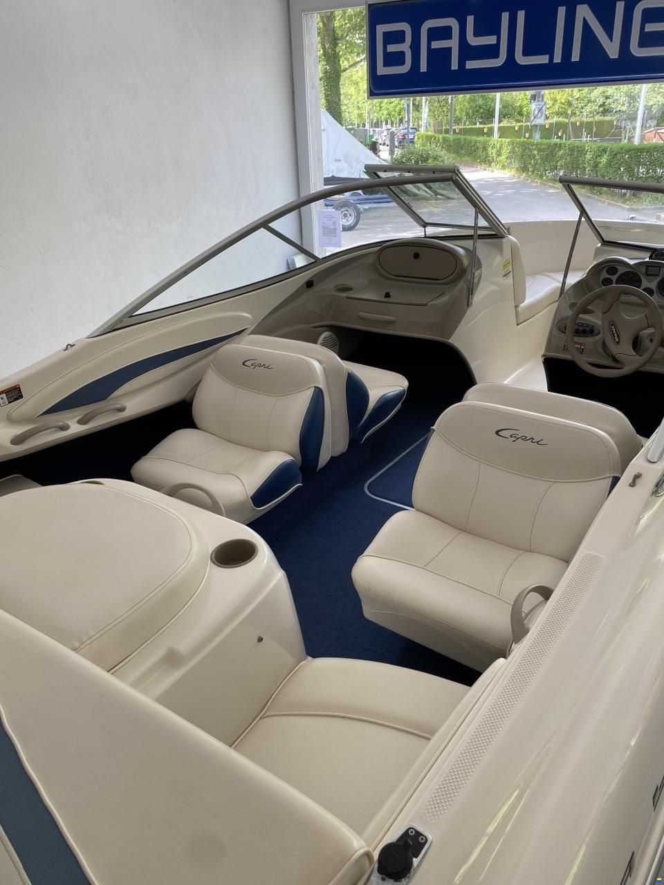 Bayliner 1950