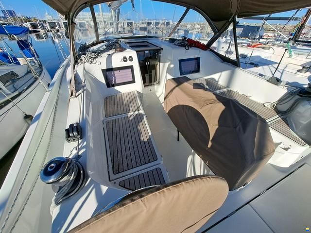Jeanneau Sun Odyssey 410