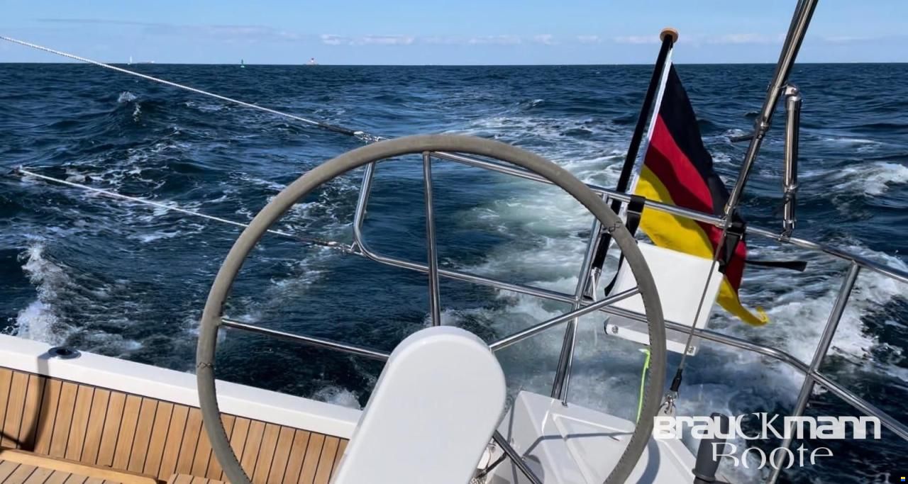 Bavaria Yachtbau GmbH C38