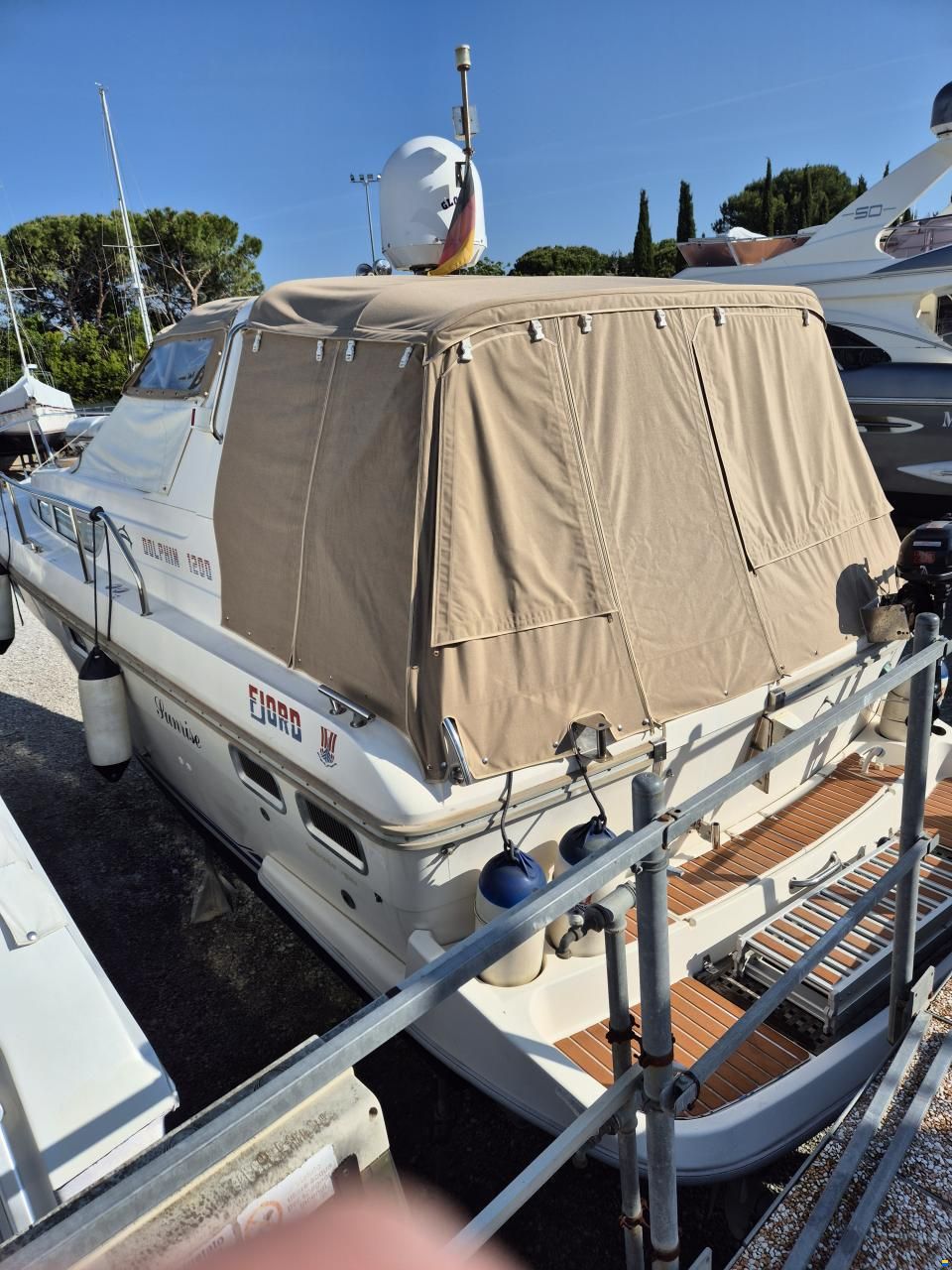 Fjord 1200 Dolphin