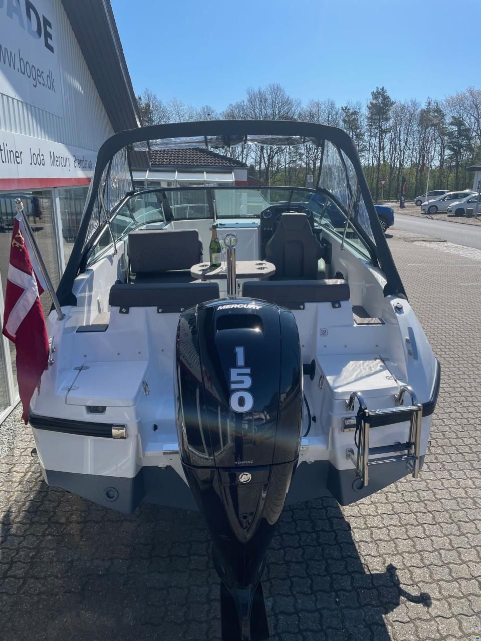 Nordkapp Avant 605 med Mercury F150 EFI