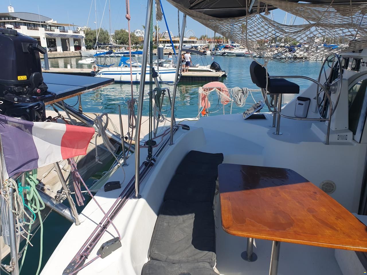 Lagoon 380