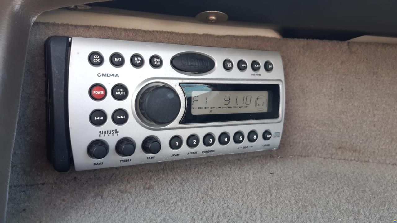 Sea Ray 210 SELECT