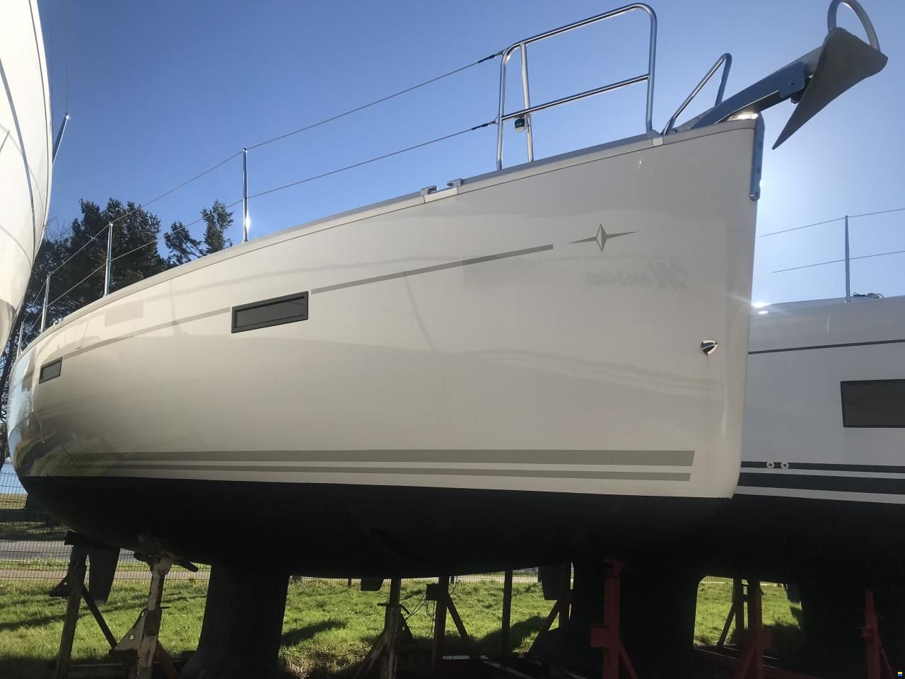 Bavaria Cruiser 37