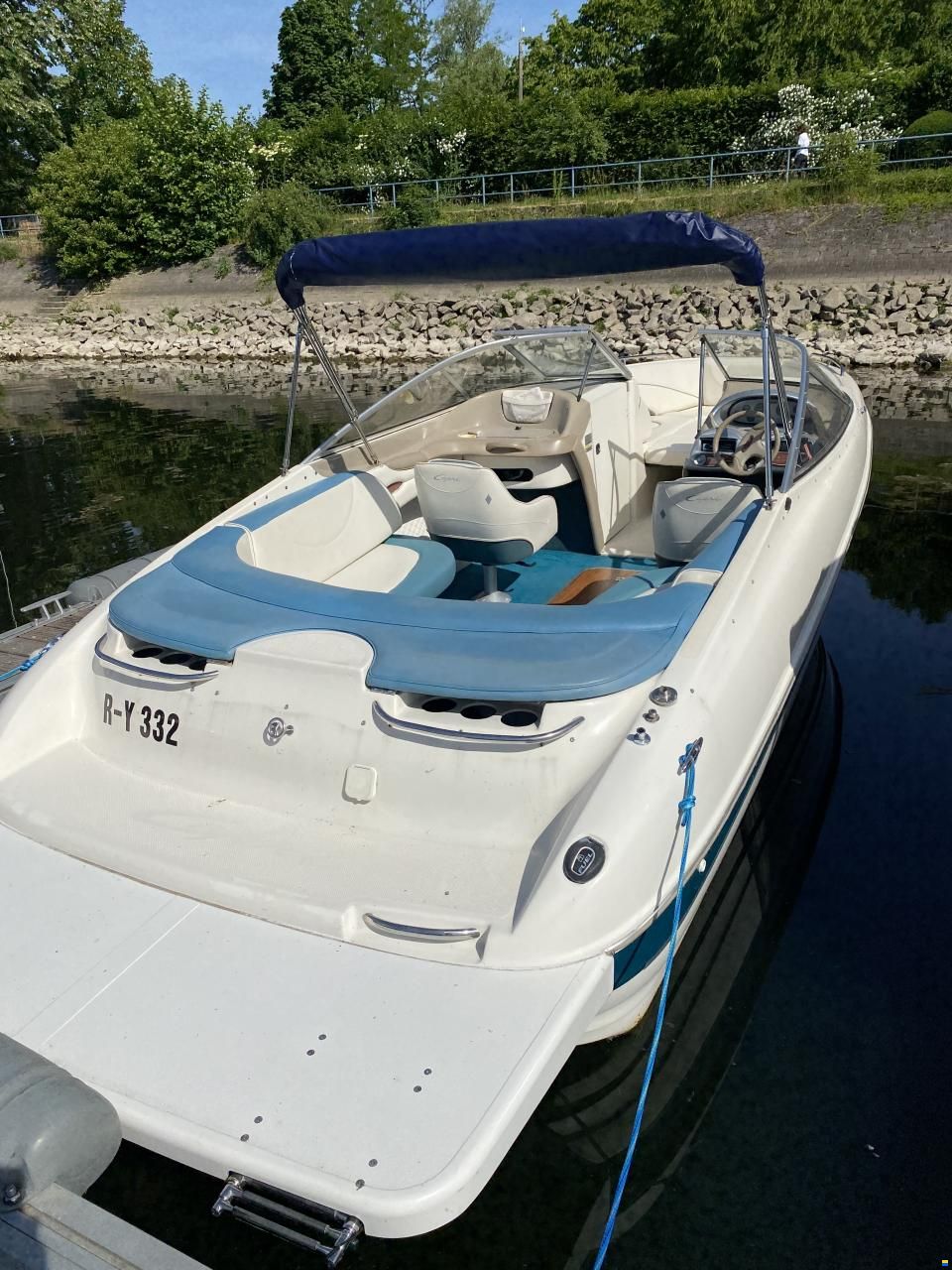 Bayliner 2350 Capri