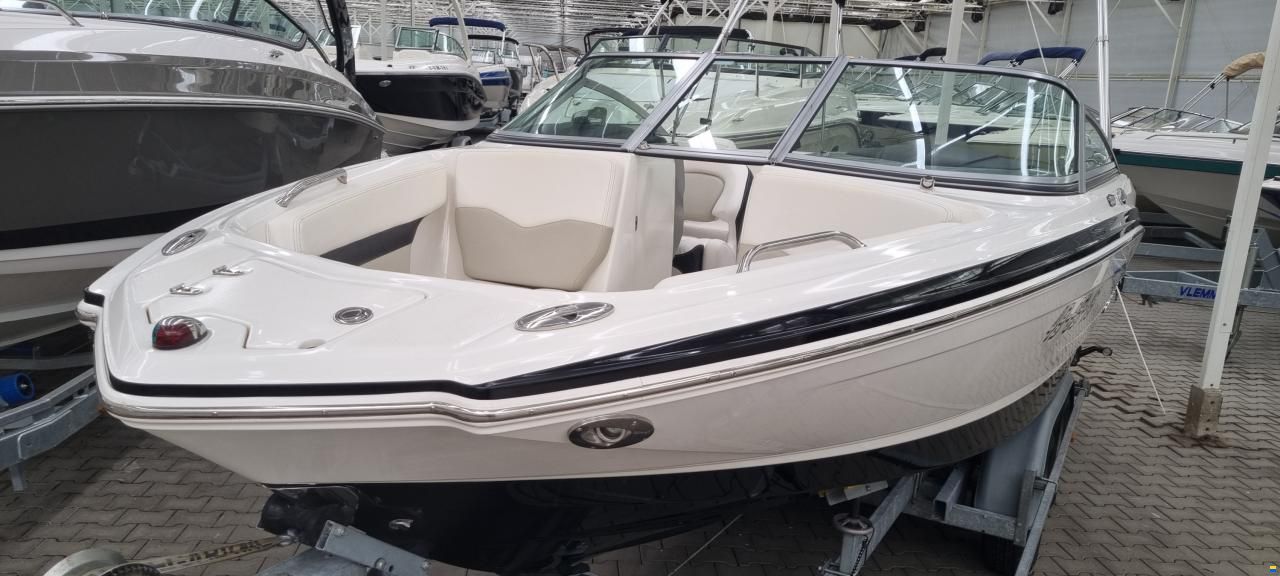 Chaparral 196 SSI Wide Tech