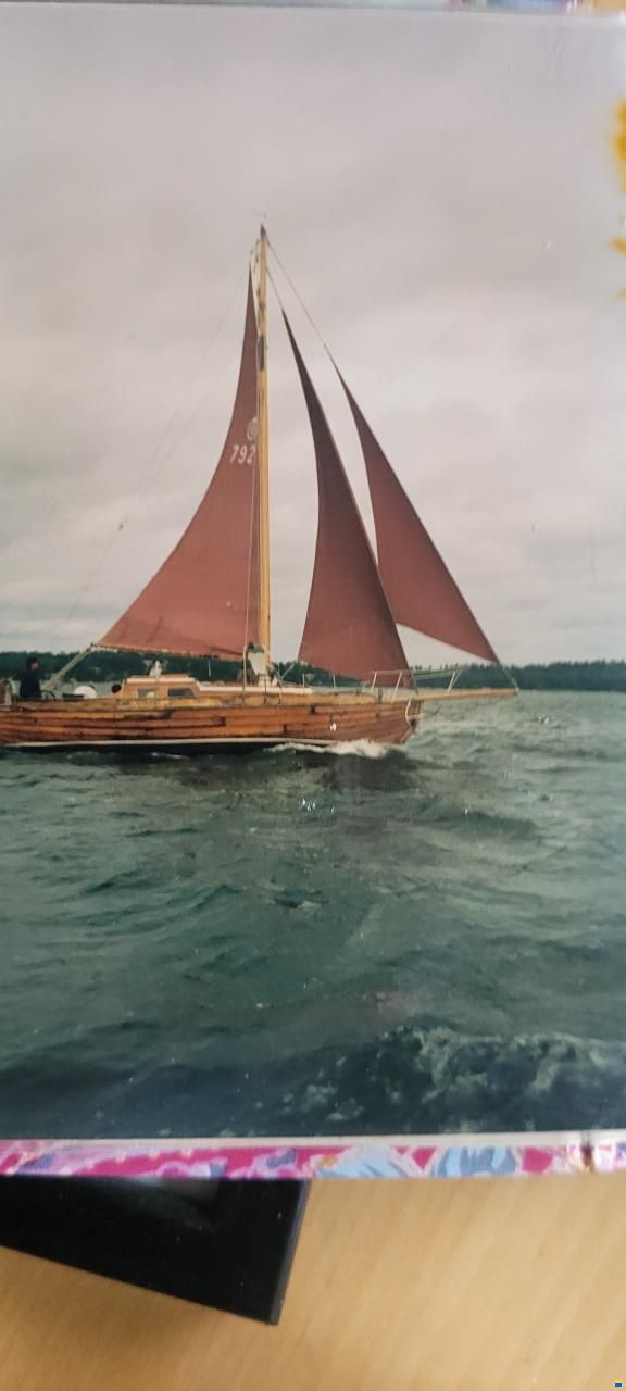 AB Marine Gaffelrigg ein mast