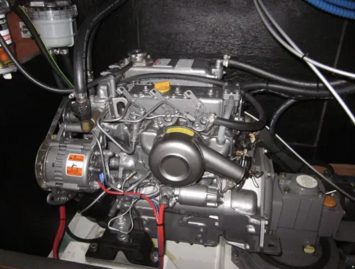 C-Yacht C-10.40 Mittelcockpit