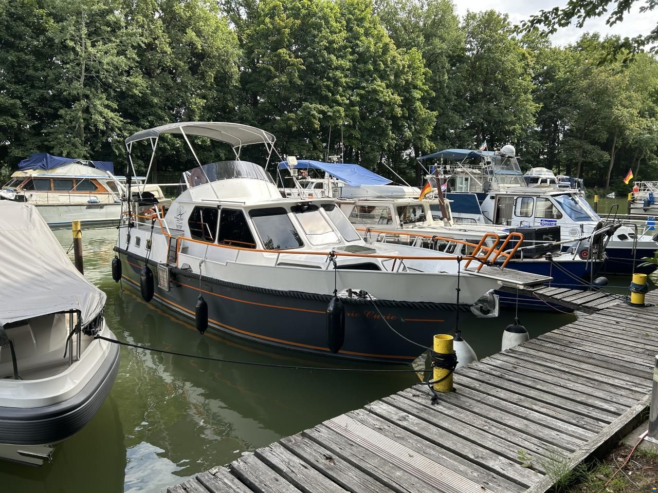 Beachcraft 10.50 AK cabrio