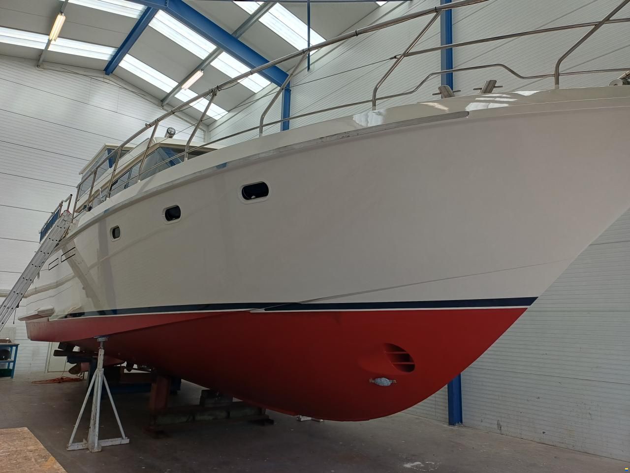 Van der Valk Vitesse 48
