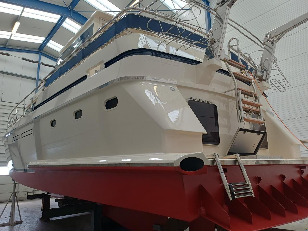 Van der Valk Vitesse 48