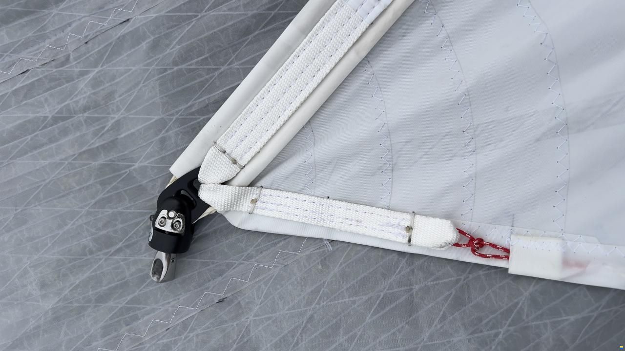 Code-0   UK sails