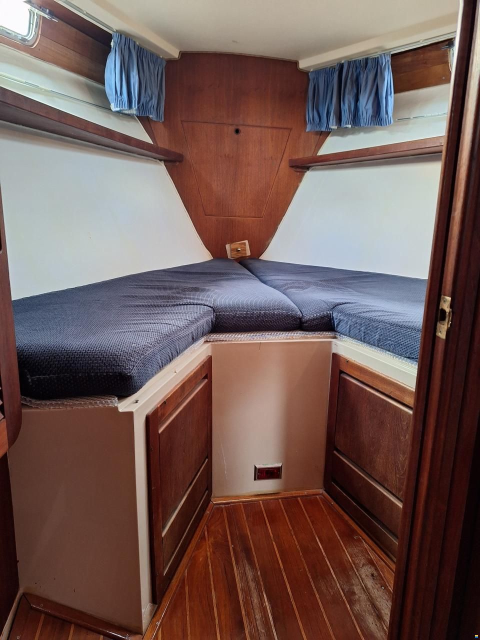 Catalina Morgan Classic 41