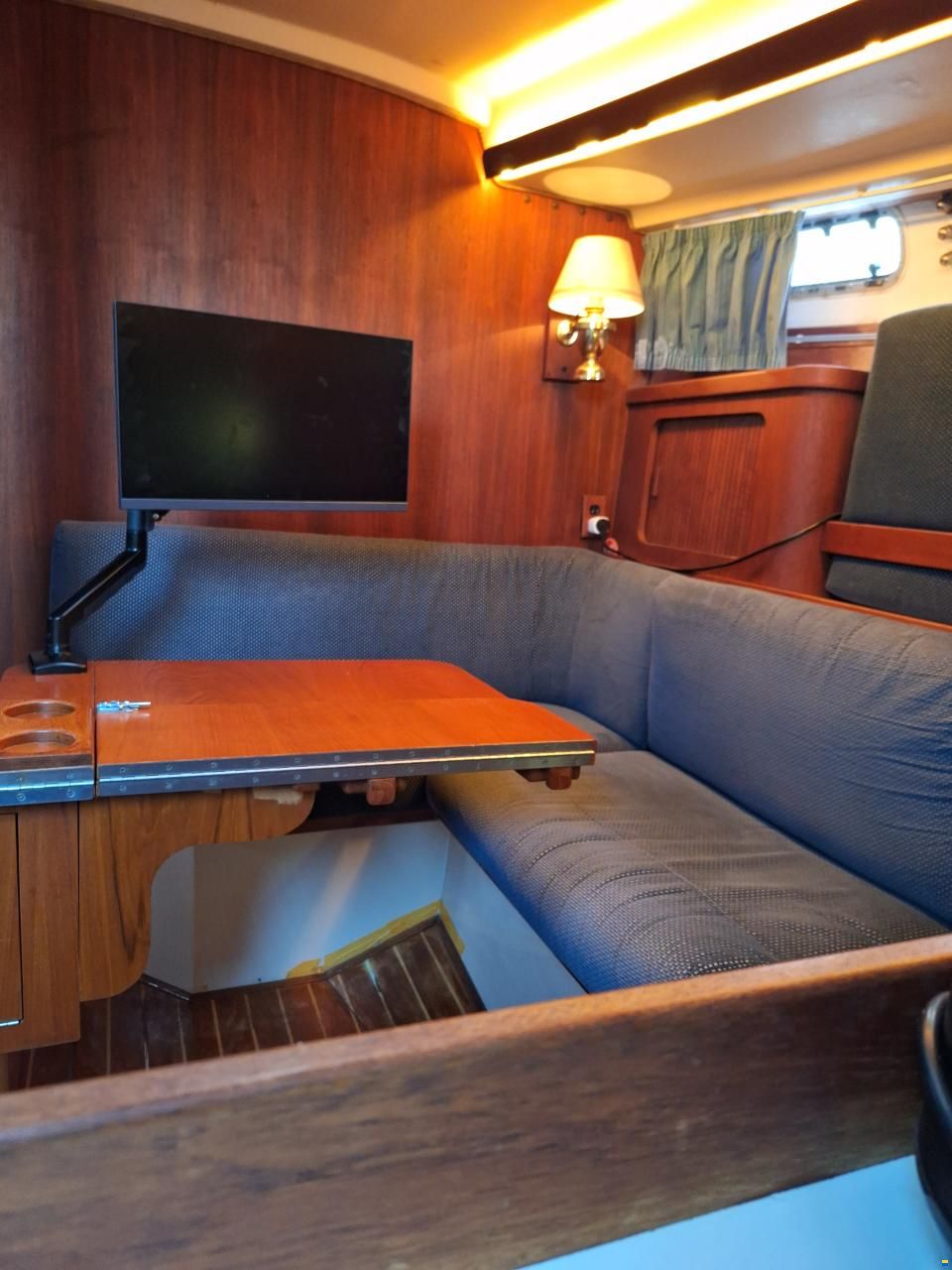Catalina Morgan Classic 41