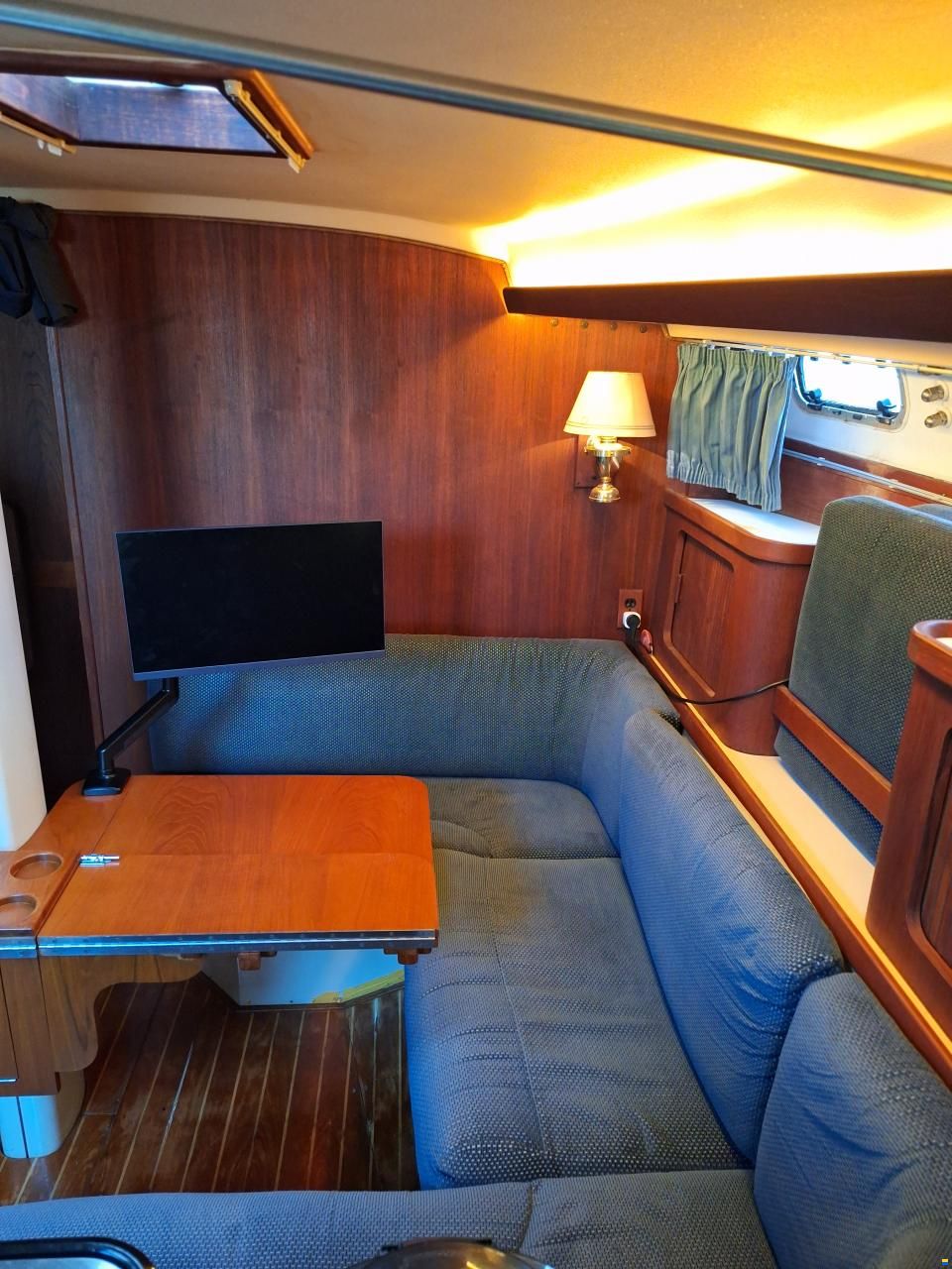 Catalina Morgan Classic 41