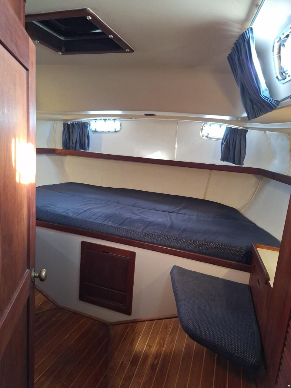 Catalina Morgan Classic 41