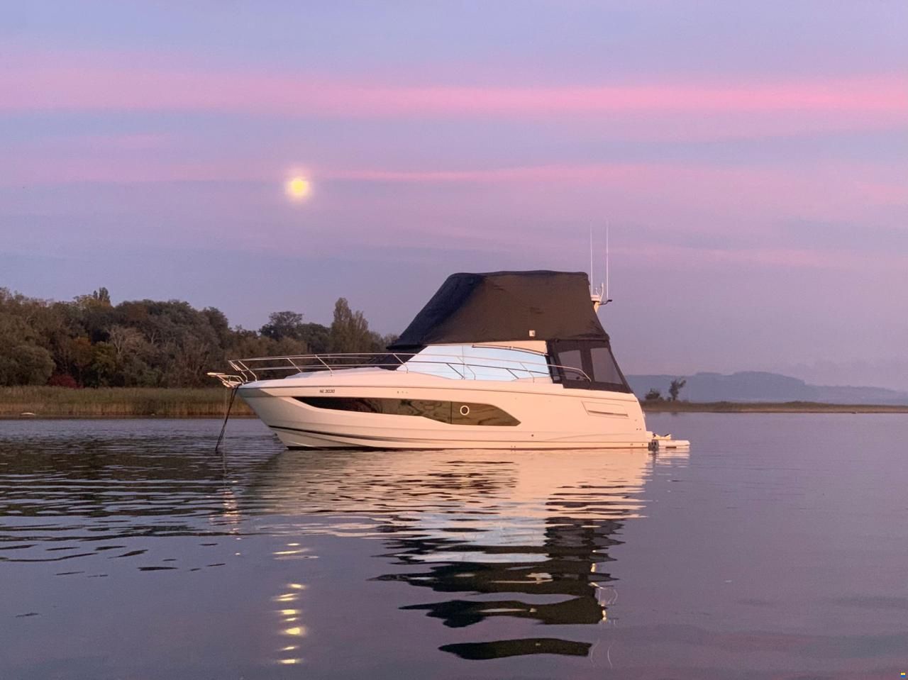 Prestige 420 Fly