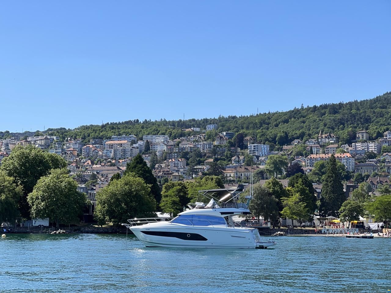Prestige 420 Fly