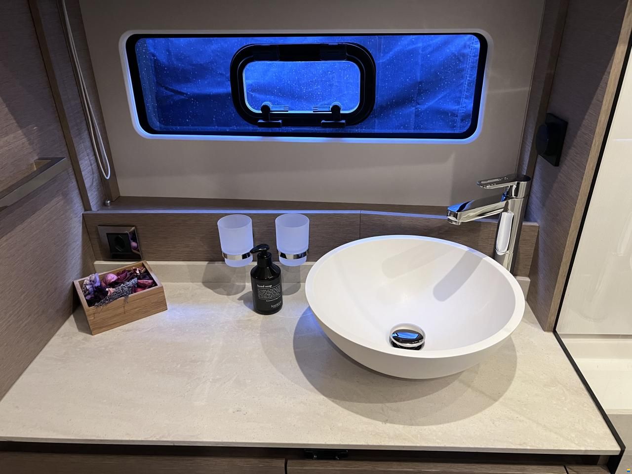 Prestige 420 Fly