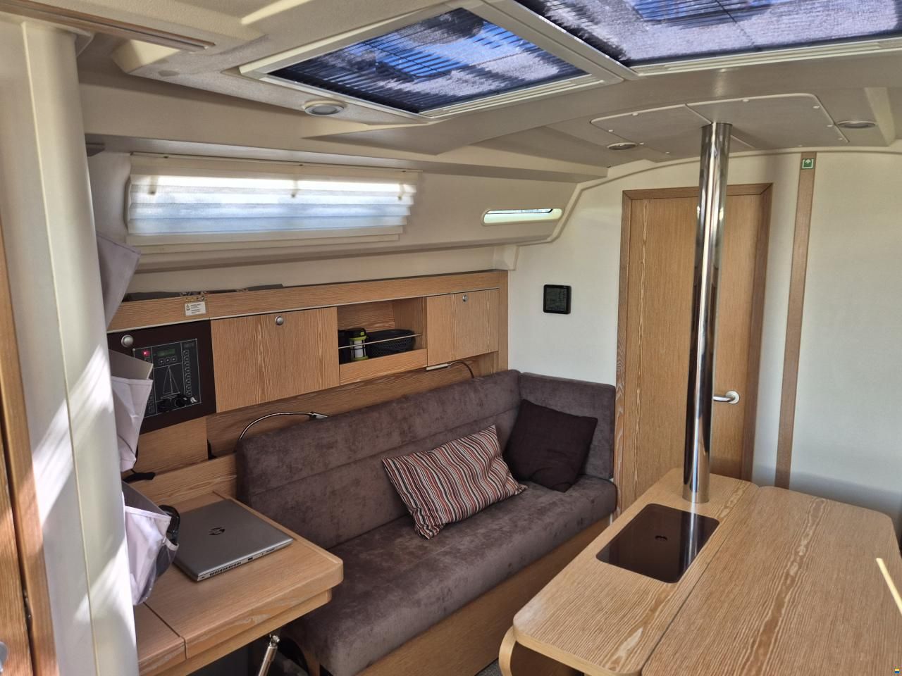 Hanse 345