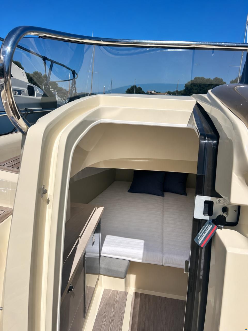 Invictus 280 GT