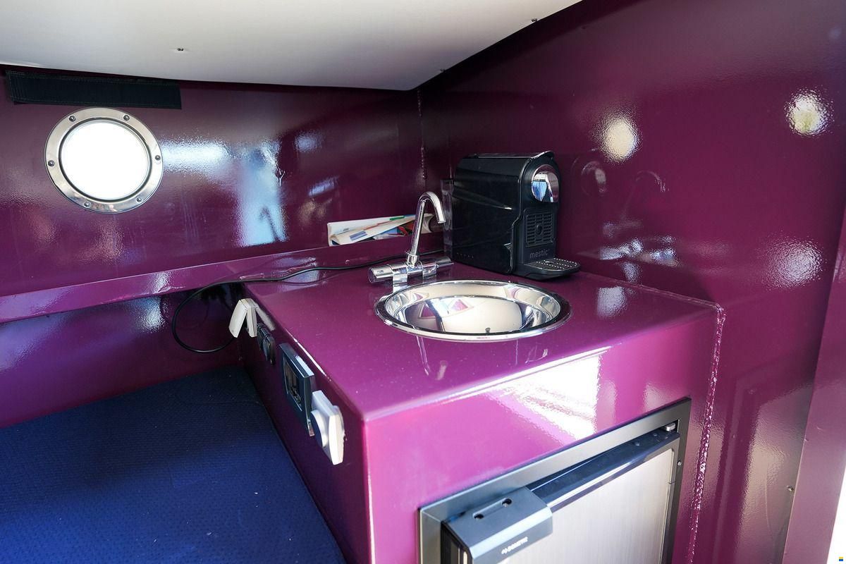 Waterman 8.0 Cabin