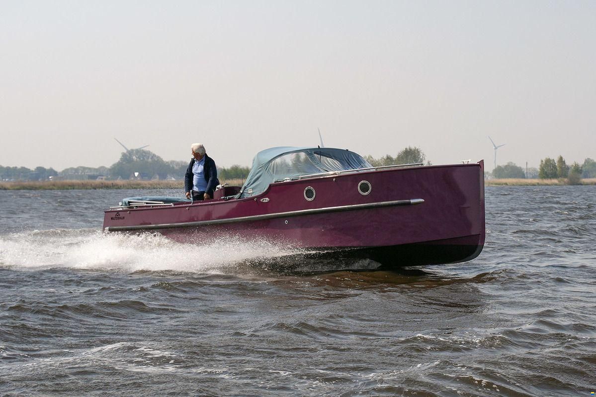 Waterman 8.0 Cabin