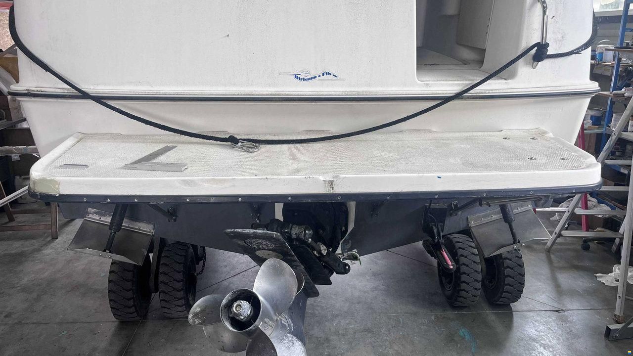 Bayliner 242 EC