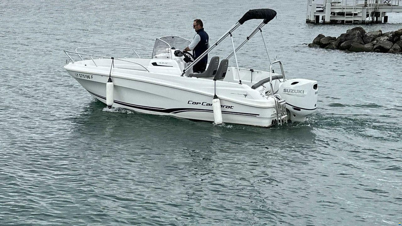 Jeanneau Cap camarat 5.5 CC Serie 2