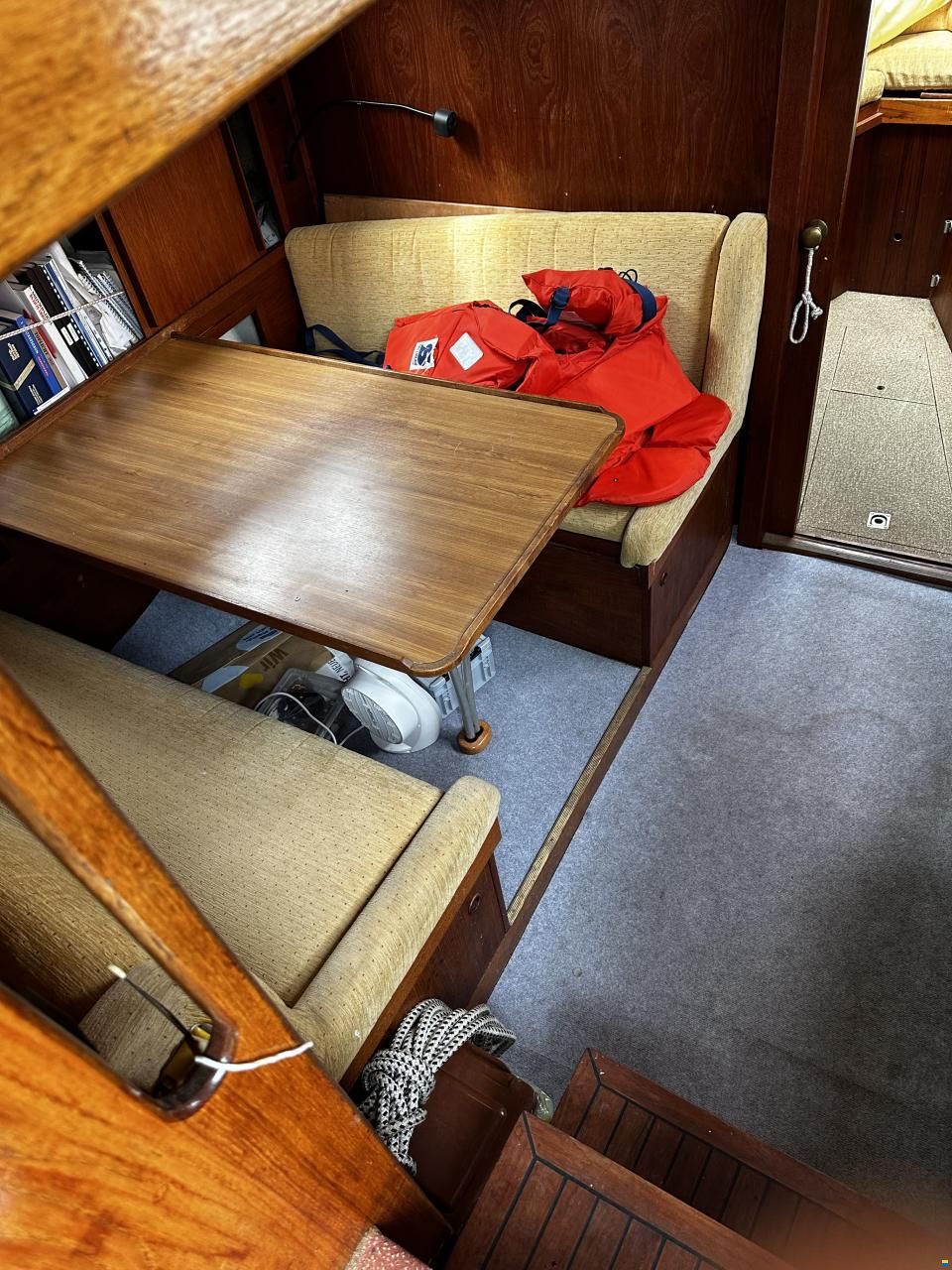Nauticat 33