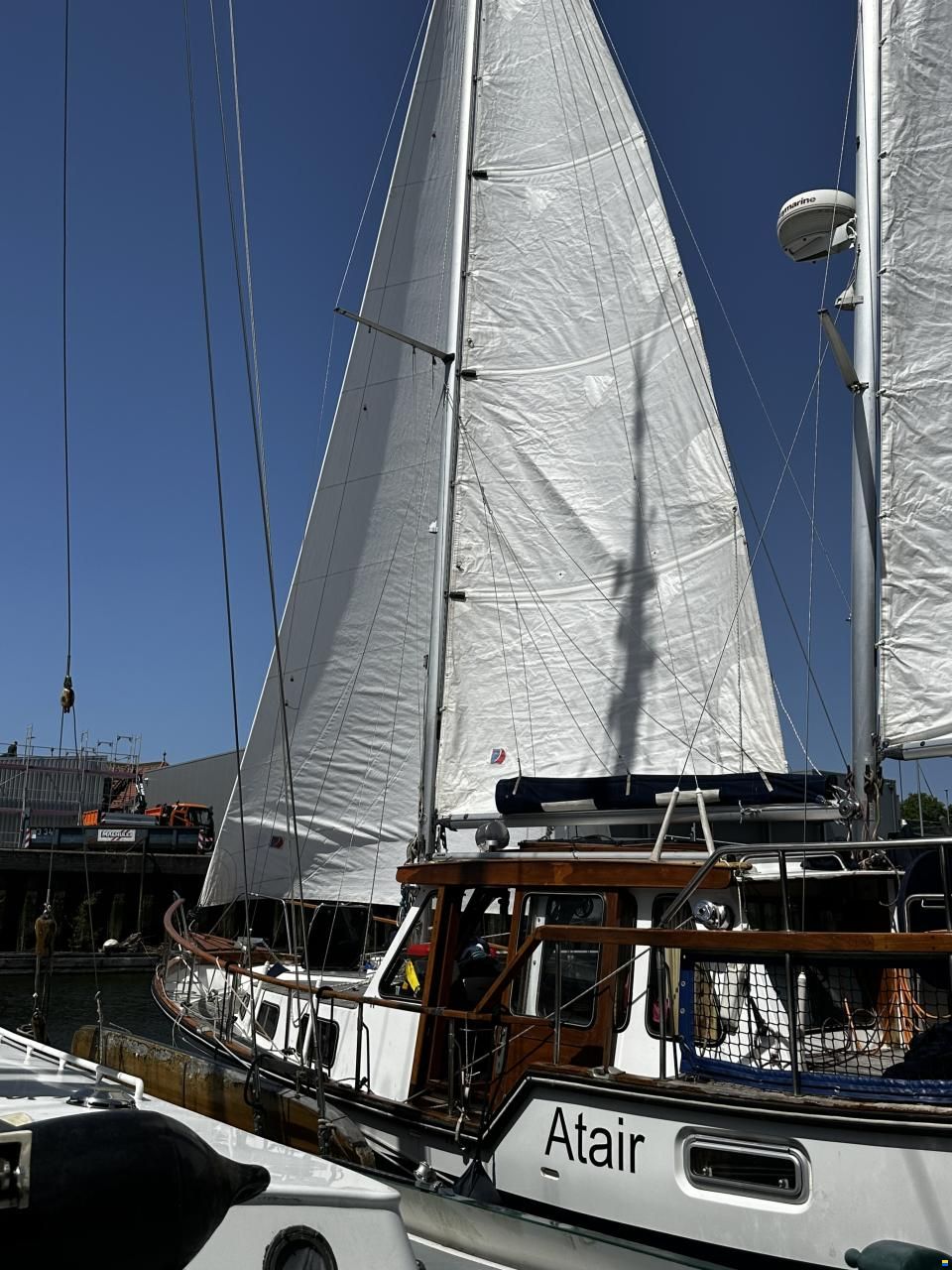 Nauticat 33