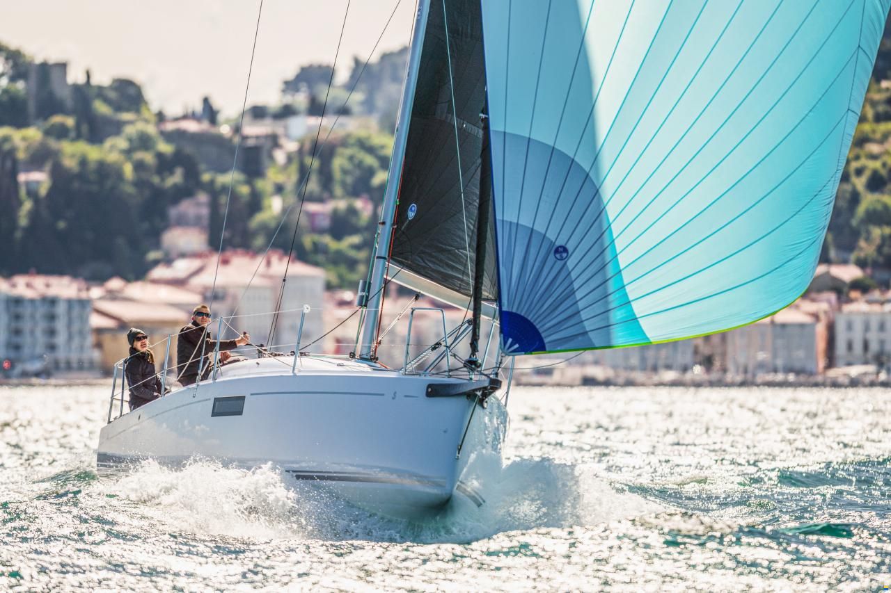 Beneteau First 30