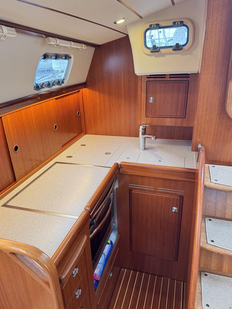 Hallberg-Rassy 340