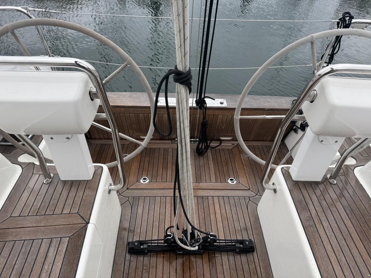 Hallberg-Rassy 340