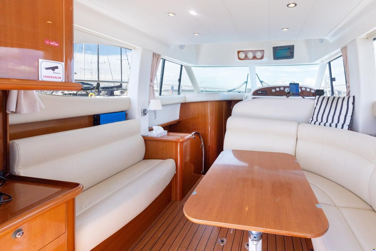 Jeanneau Prestige 36