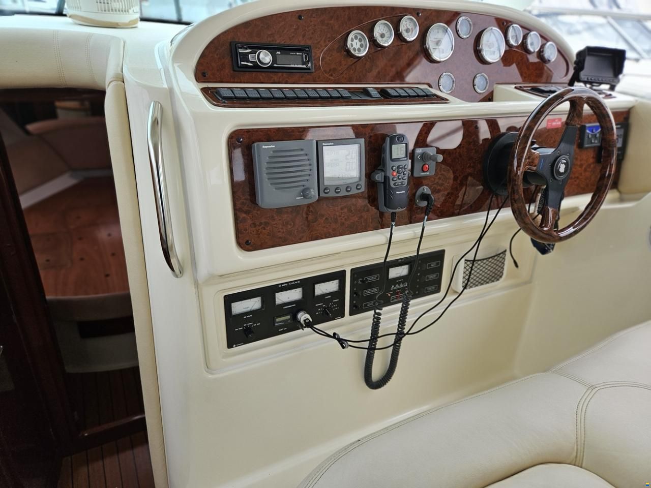 Jeanneau Prestige 36