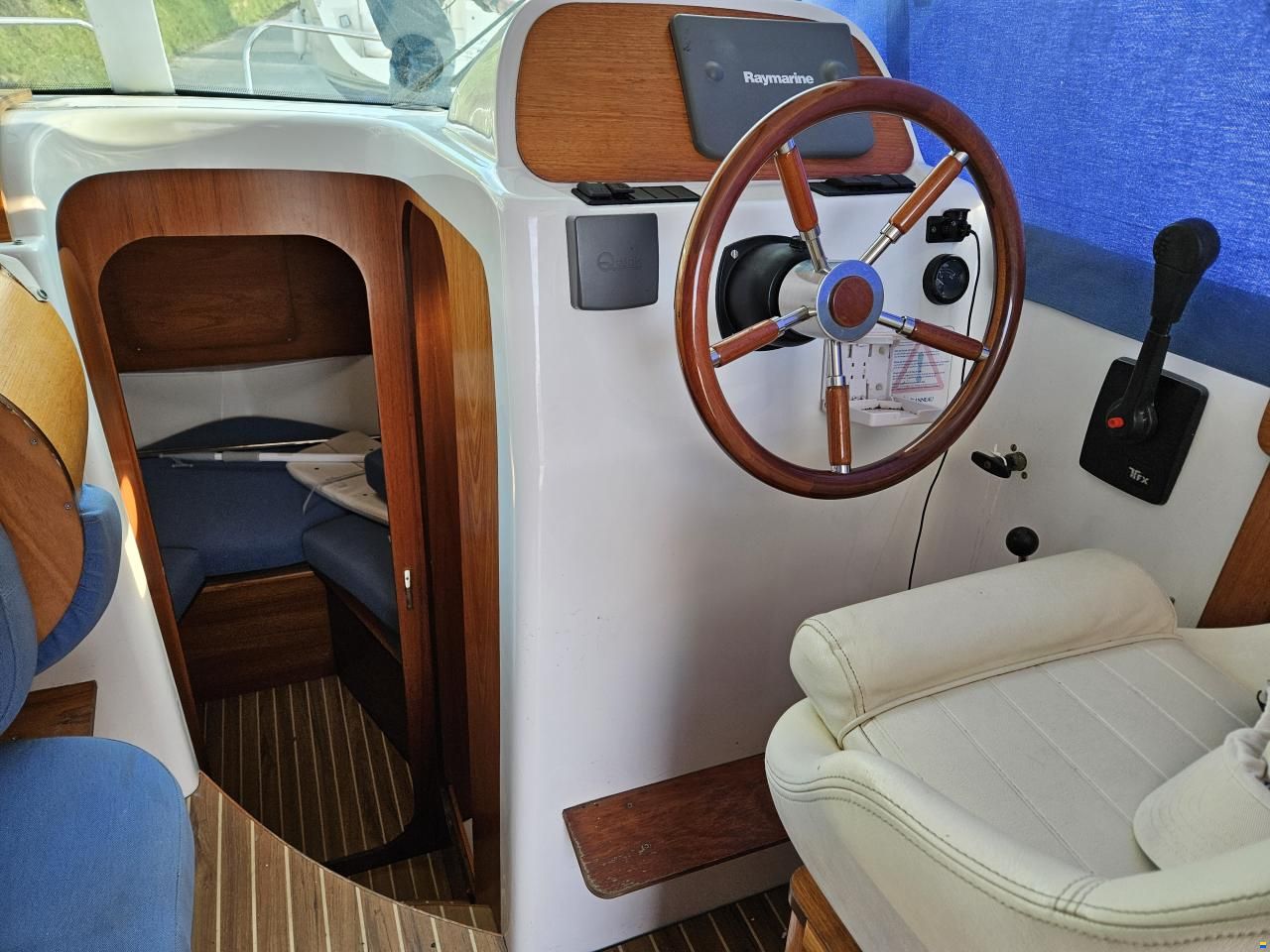 Jeanneau Merry Fisher 805