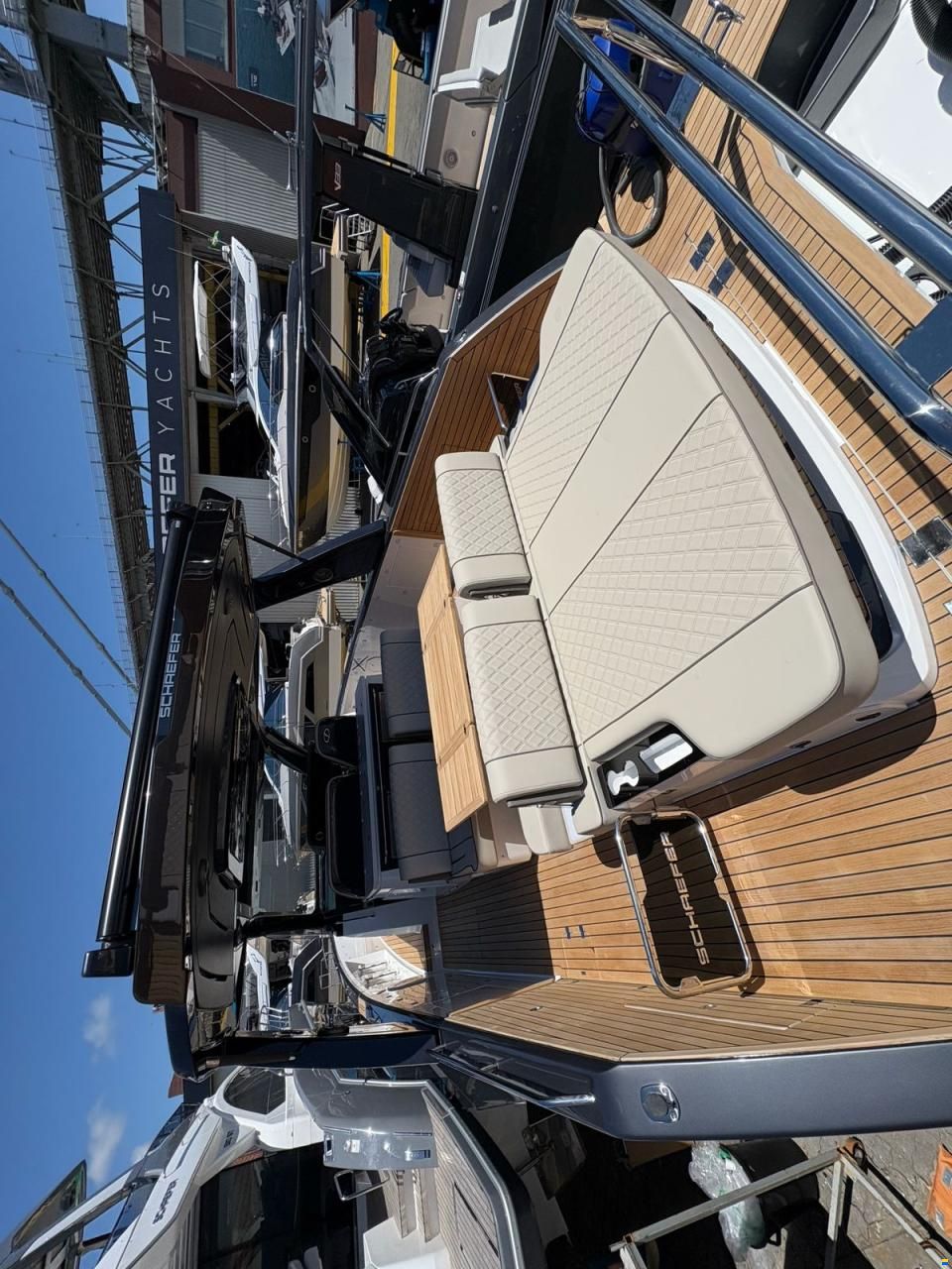 Schaefer V44