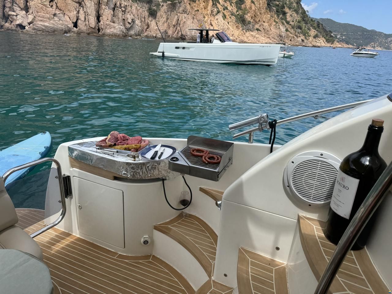 Azimut 46