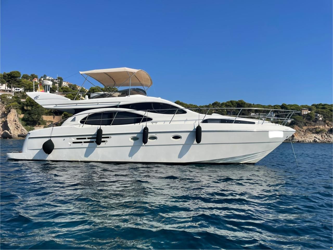 Azimut 46