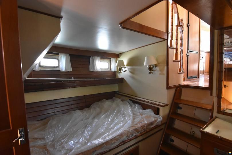 American Marine Alaskan 49