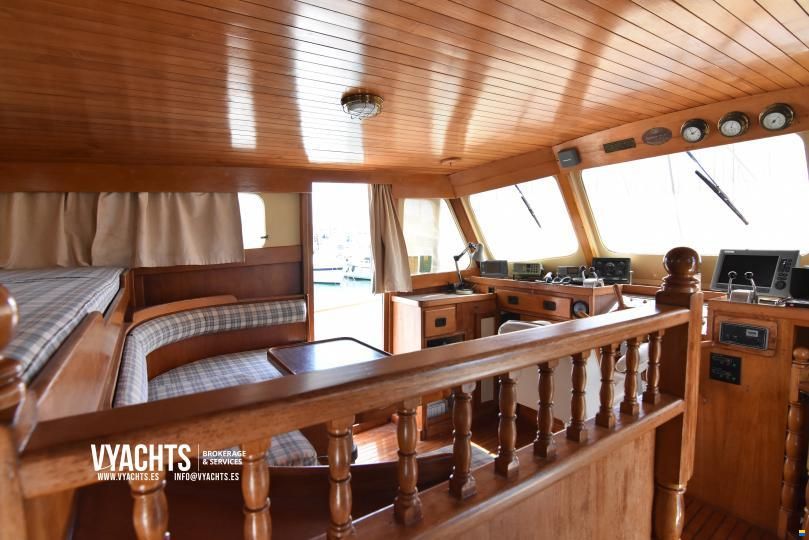 American Marine Alaskan 49