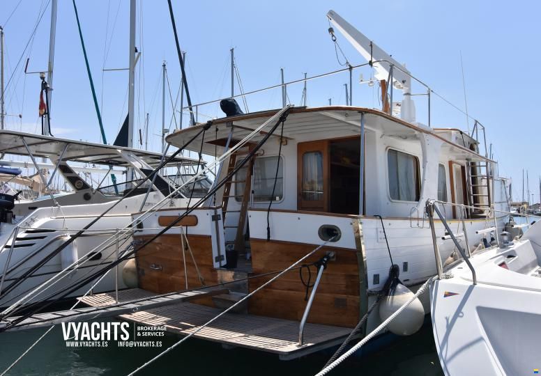 American Marine Alaskan 49