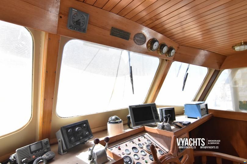 American Marine Alaskan 49