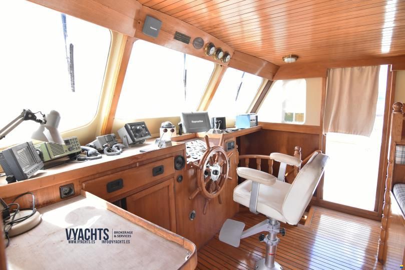 American Marine Alaskan 49