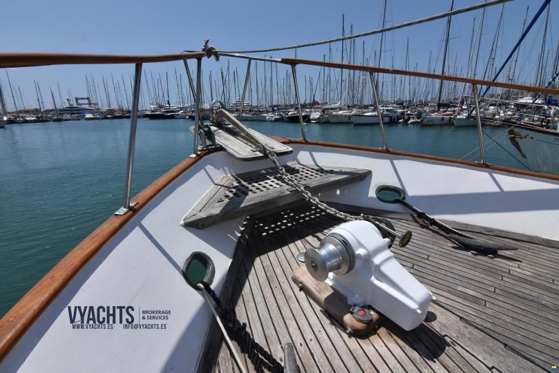 American Marine Alaskan 49
